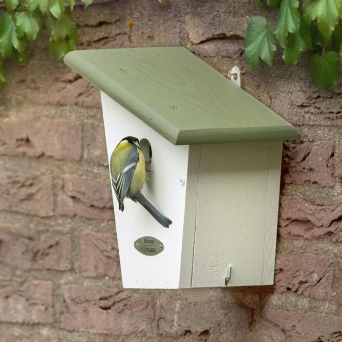 cj nest box